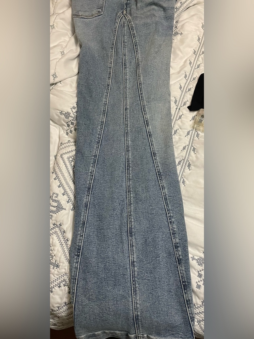 NWT! Judy Blue! Medium Wash High Waist Wide Side Seam Wide Leg Jeans 11/30